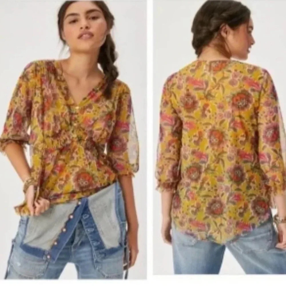 By Anthropologie Gretchen Floral Gold‎ Mesh V-Neck Smocked Blouse Size Small